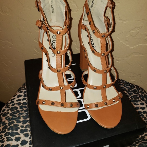 Boohoo Studded Caged Sandals - Picture 6 of 6